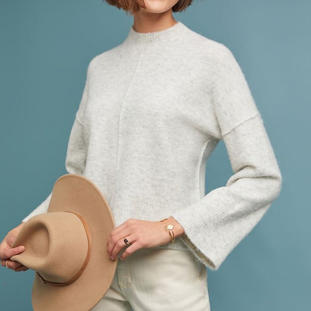 Piper Sweater in Light Grey